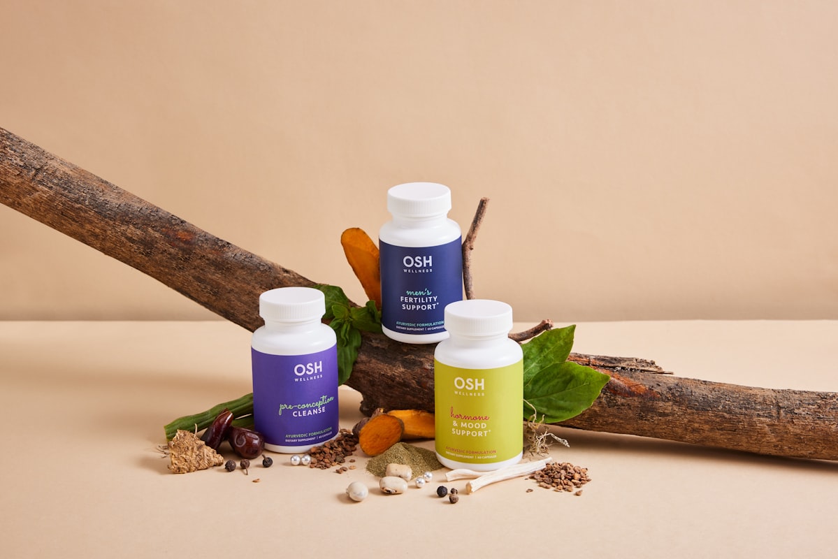 Natural recovery and strength supplements for active men